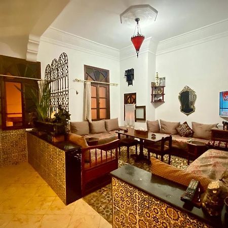 Appartement Meuble 5 Personnes En Plein Centre Ville Рабат Экстерьер фото